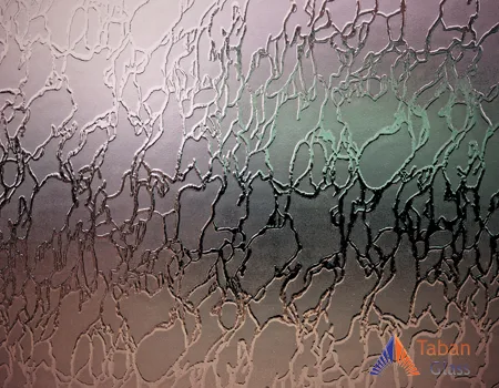 شیشه مشجر یکی از شیشه های ساختمانی