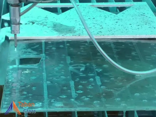 خدمات شیشه بری در سعادت آباد