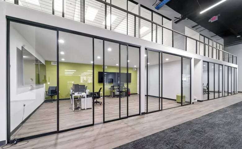 پارتیشن شیشه ای متحرک - تابان گلس