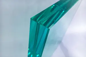 خدمات لمینت